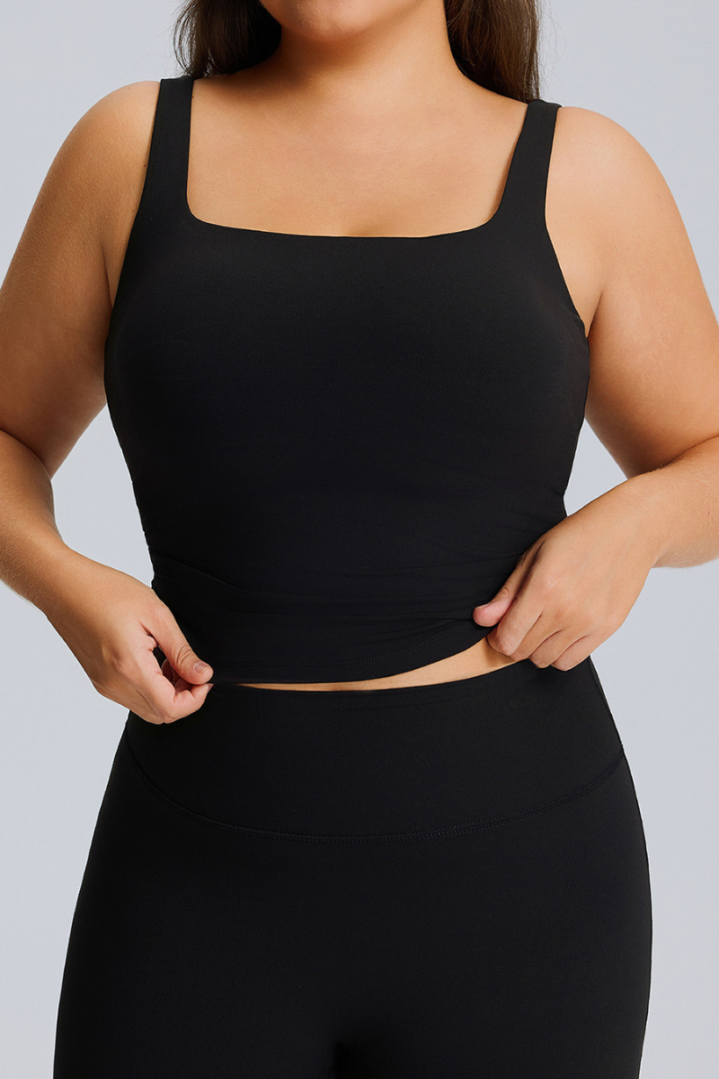 Plus Size Women's U-neck Athletic Tank Top