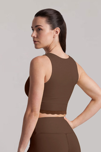 Women’s Two-Piece Wide Strap Lace Trim Cropped Tank Top
