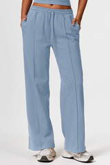 Women’s streetwear straight-leg casual pants.