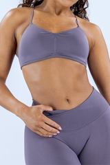 Seamless sling-style yoga bra