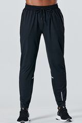 Men's Mesh Panel Reflective Jogger Quick Dry Athletic Jogger