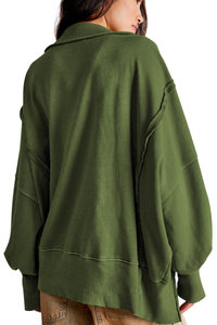 Loose-fitting, flared-neck hoodie with a split design