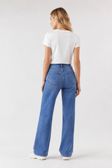 Women's Classic Blue Wash Relaxed High Waist Leg Jeans