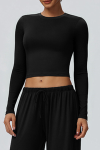 Women's Crew Neck Cropped Long Sleeve Athletic Top
