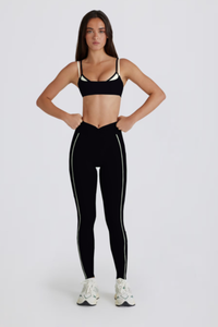 Women's Color Block Twist-Back Bra & Yoga Leggings Set