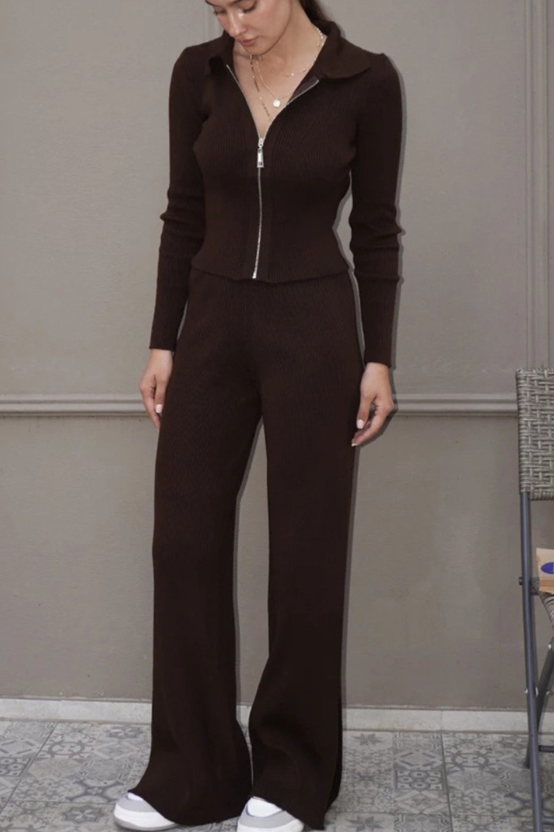 Fitted knit sweater and pants set