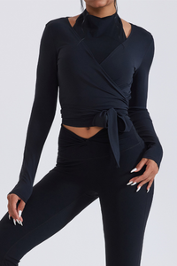 Women’s strap-adjustable waistline sport top.