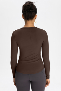 Naked-feeling, form-fitting long T-shirt