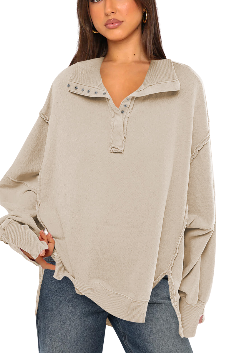 Loose-fitting, flared-neck hoodie with a split design