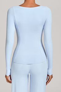 V-neck sport long-sleeved garment