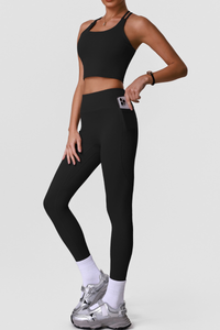 Women's Sports Sets:Cross Back Bra And Side Pocket Leggings
