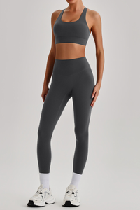 Women's Wide Strap Sports Bra & No Front Seam Leggings Set