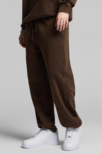 Retro trouser-style ensemble