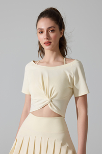 Women's Athletic Twist-knot Waist Cropped T-shirt