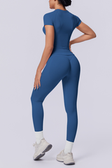 Women's Seamless Sets:Slim Fit T-shirt And Leggings