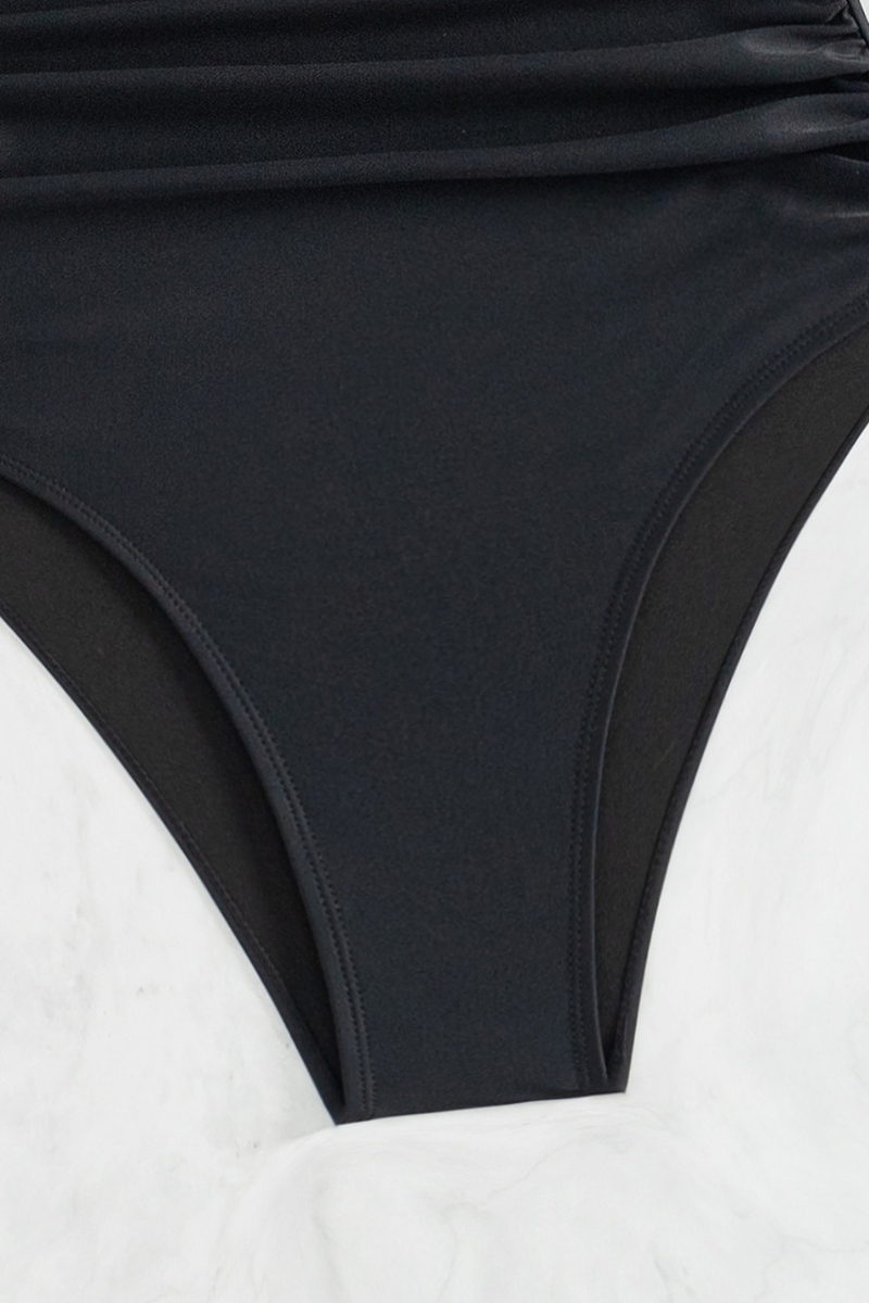 Women's V-neck Pleated Halterneck Waist Cinching Swimsuit