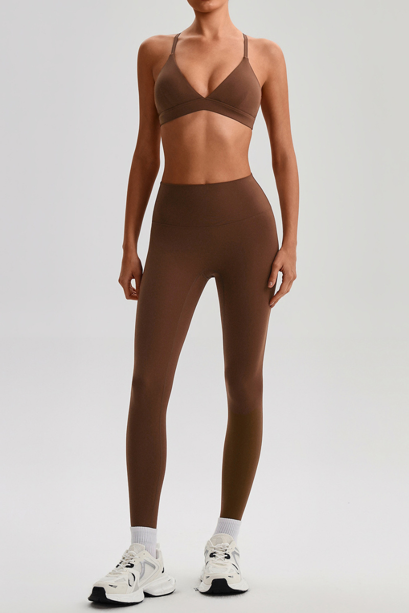 Women's Yoga Sets:Triangle Cup Bra & No Front Seam Leggings