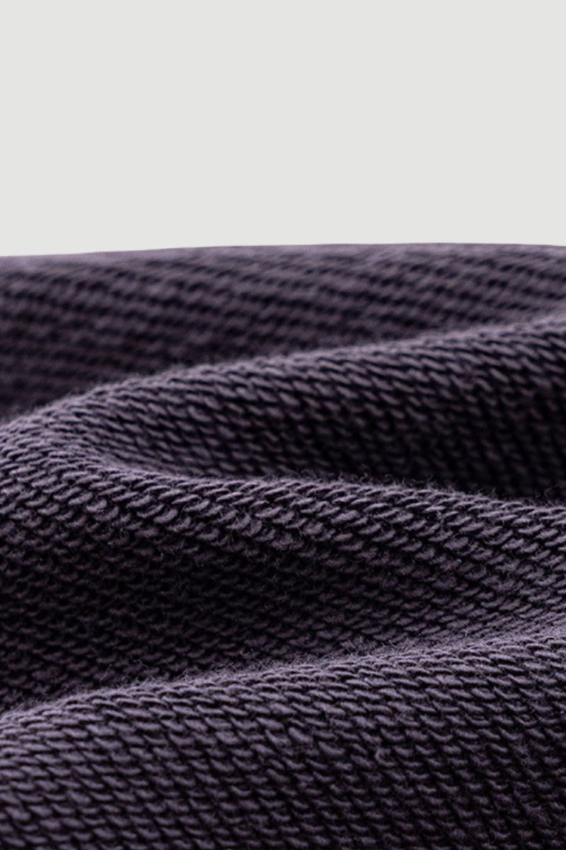 Loose-fitting crewneck sweatshirt