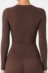 Women’s V-Neck Thumbhole Form-Fitting Long Sleeve Yoga Top