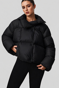 Women's bread-style hooded cotton jacket.