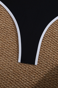 Women's V-neck Color Block Cross Back Sexy Swimsuit