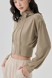 Short-sleeved hooded sports jacket.