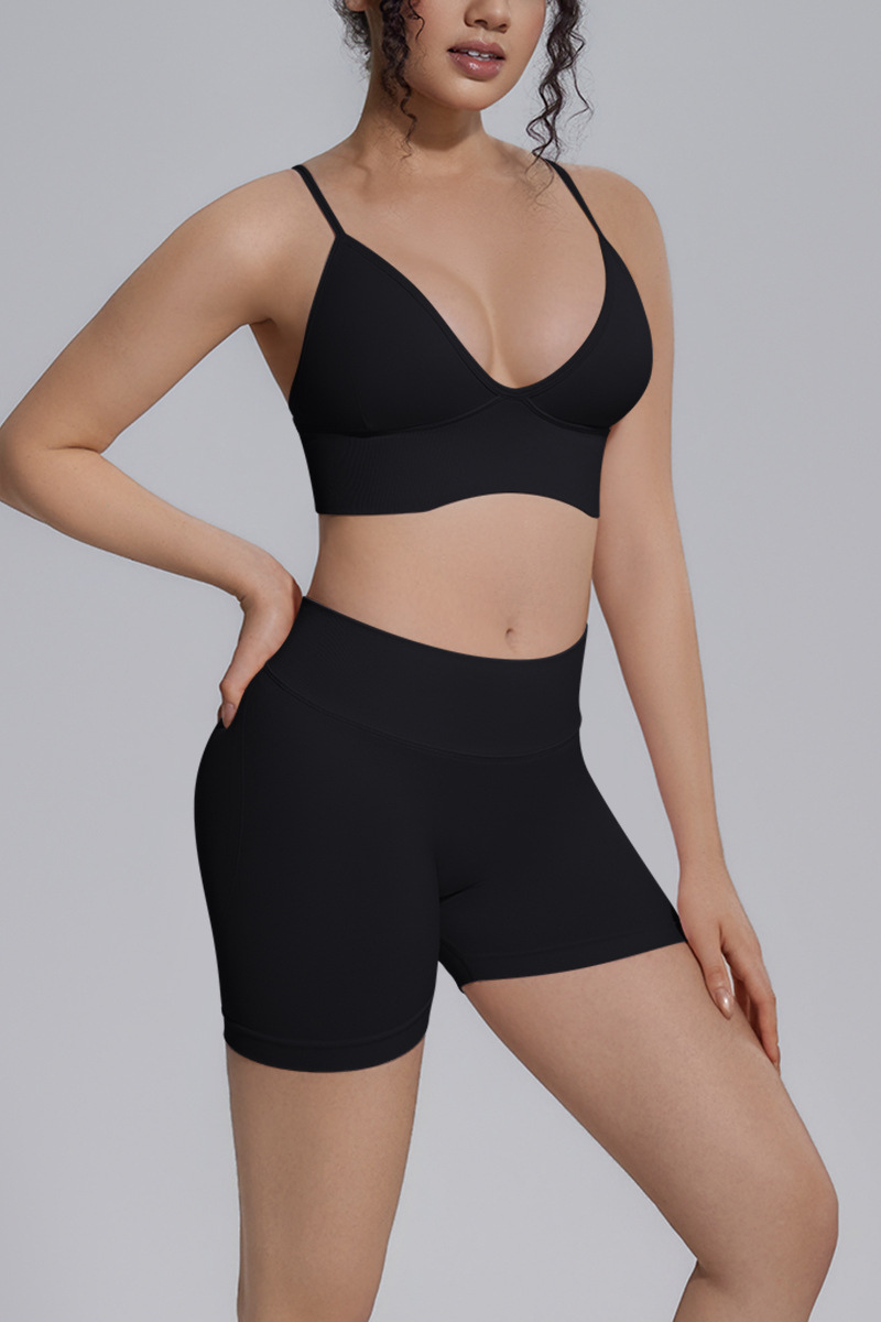Women's Seamless Triangle Cup Bra And Yoga Shorts Set