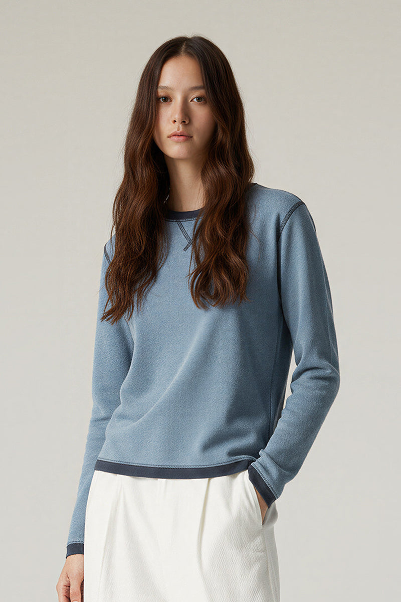 Women Contrast-Trim Quick-Dry Slim-Fit Long-Sleeve Active T-Shirt