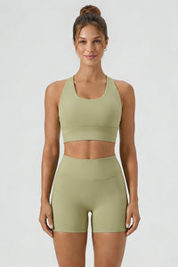 Women's Halterneck Cutout Twist Back Sports Bra