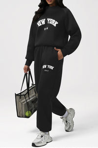 Women Letter Print Sweatshirt & Pants Set