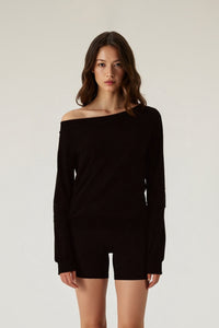 Women Off-Shoulder Relaxed Fit Slim Waist Long Sleeve T-Shirt