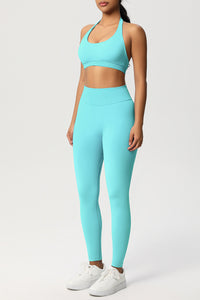 Women Seamless Knit Yoga Set: Halter Back Sports Bra + Sculpting Leggings