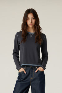 Women Contrast-Trim Quick-Dry Slim-Fit Long-Sleeve Active T-Shirt
