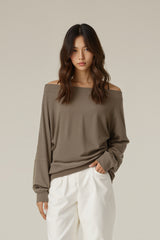 Women Off-Shoulder Relaxed Fit Slim Waist Long Sleeve T-Shirt