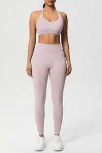 Women Seamless Knit Yoga Set: Halter Back Sports Bra + Sculpting Leggings