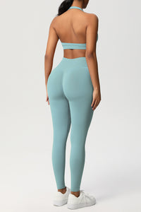 Women Seamless Knit Yoga Set: Halter Back Sports Bra + Sculpting Leggings