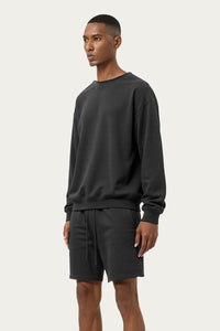 Men's Athletic Set:Round-neck Pullover And Shorts