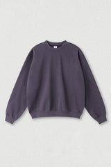 Loose-fitting crewneck sweatshirt