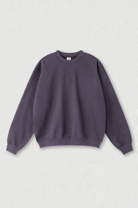 Loose-fitting crewneck sweatshirt