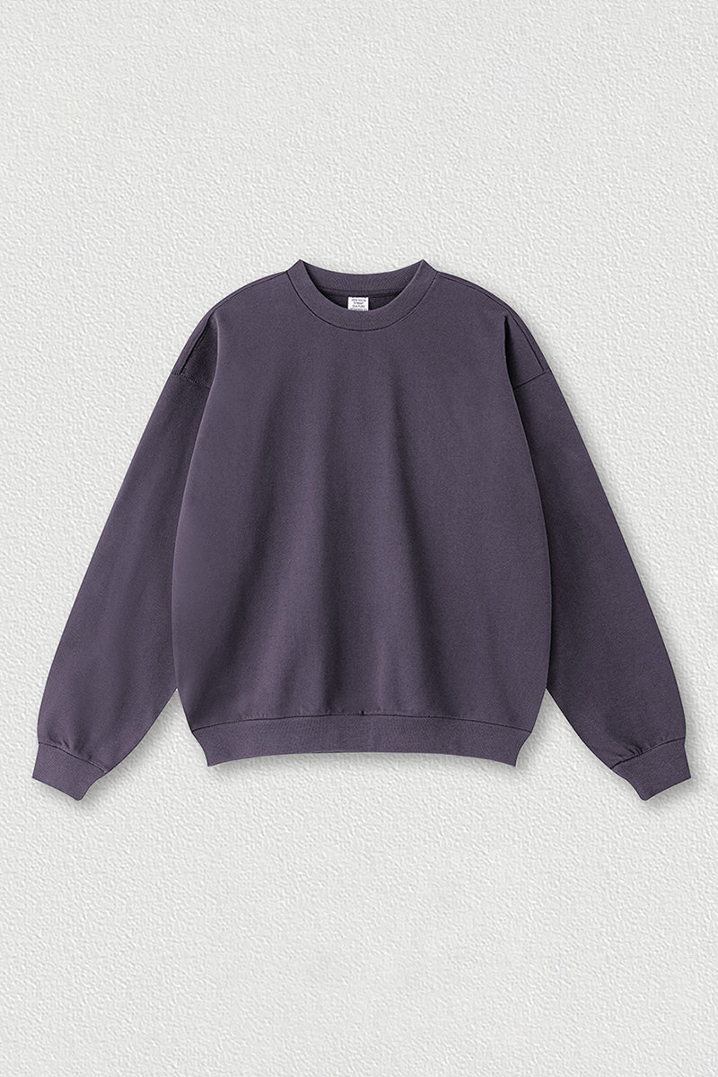Loose-fitting crewneck sweatshirt