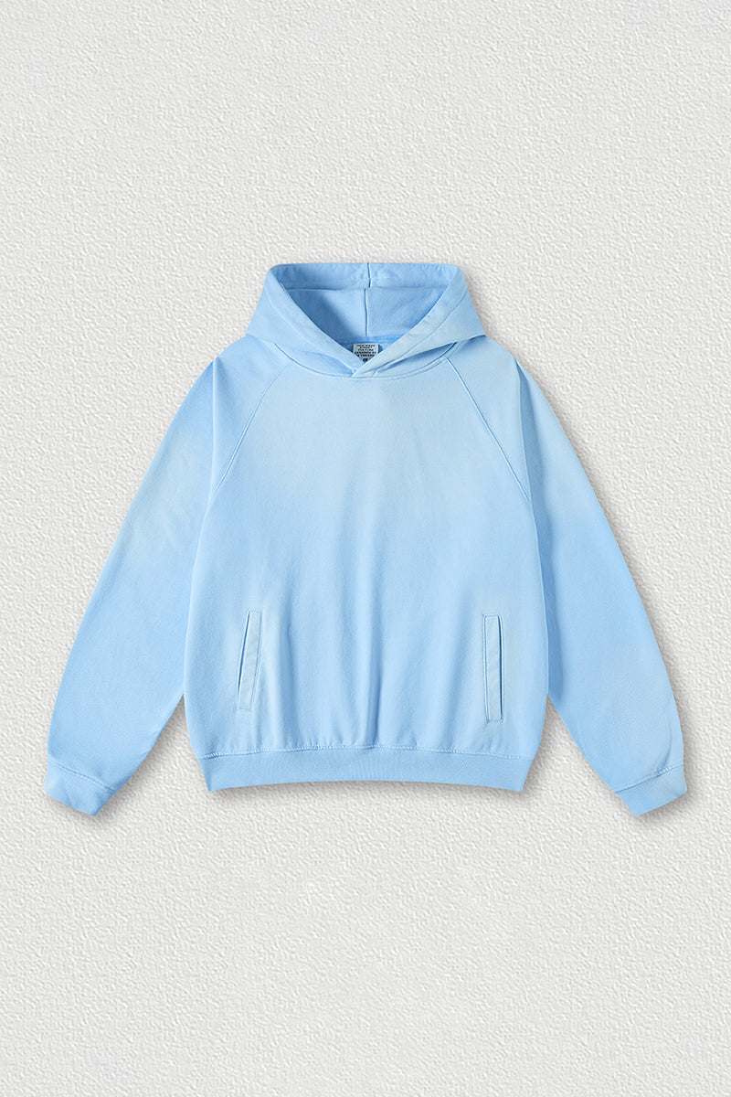 Washed raglan sleeve hooded sweatshirt