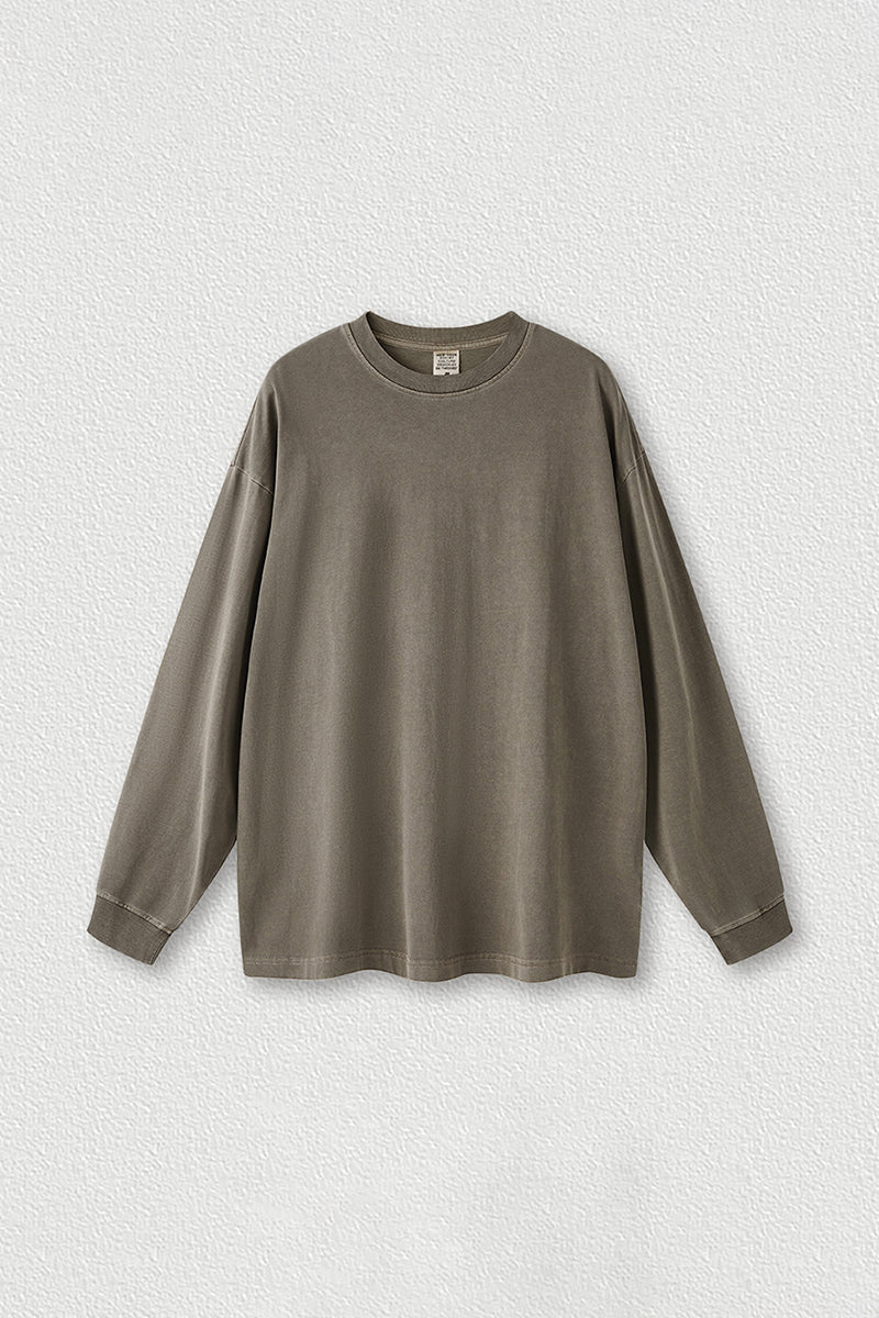 Long-sleeved T-shirt