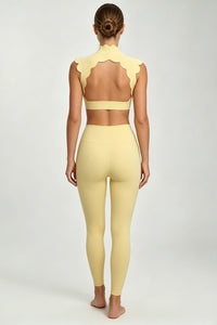Women's Scalloped Mock Neck Bra And Leggings Yogg Sets