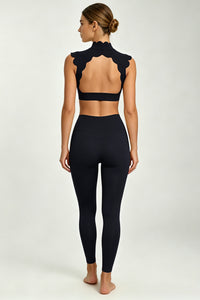 Women's Scalloped Mock Neck Bra And Leggings Yogg Sets