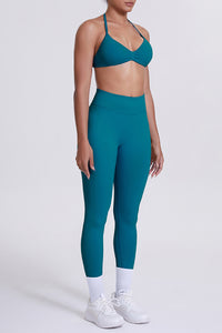 Women Seamless Yoga Set: High-Waisted Sculpting Leggings + Halter Neck Sports Bra
