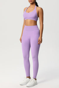 Women Seamless Knit Yoga Set: Halter Back Sports Bra + Sculpting Leggings
