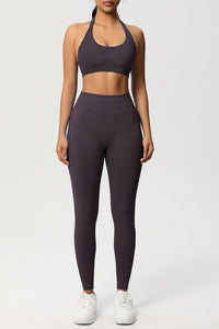 Women Seamless Knit Yoga Set: Halter Back Sports Bra + Sculpting Leggings