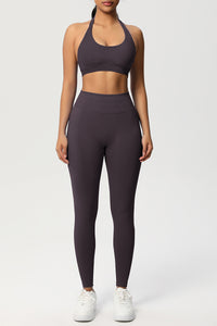 Women Seamless Knit Yoga Set: Halter Back Sports Bra + Sculpting Leggings