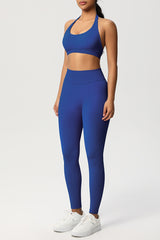 Women Seamless Knit Yoga Set: Halter Back Sports Bra + Sculpting Leggings