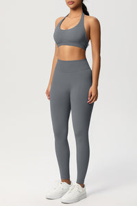 Women Seamless Knit Yoga Set: Halter Back Sports Bra + Sculpting Leggings